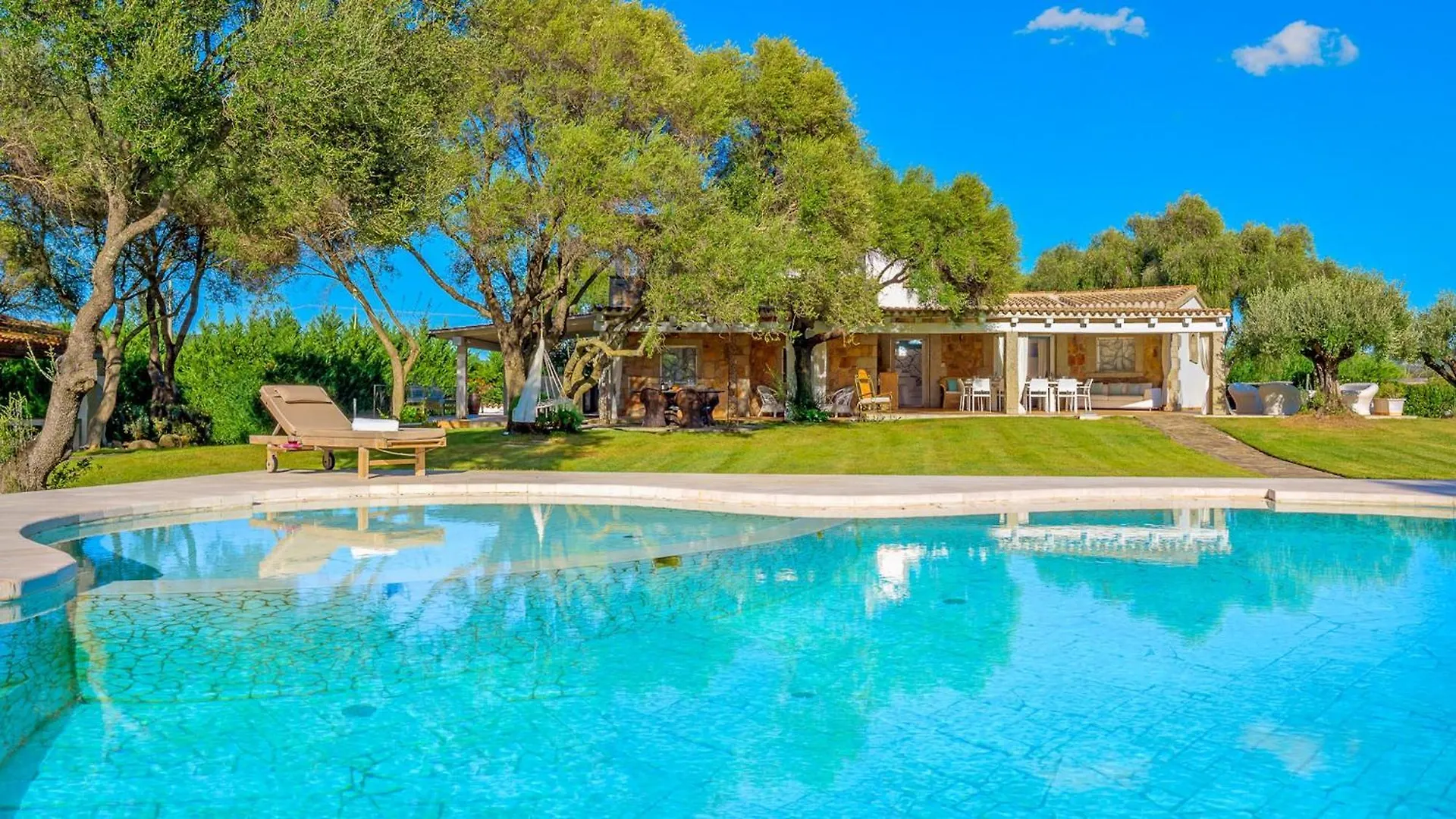 Villa Typha 10, Emma Villas Arzachena